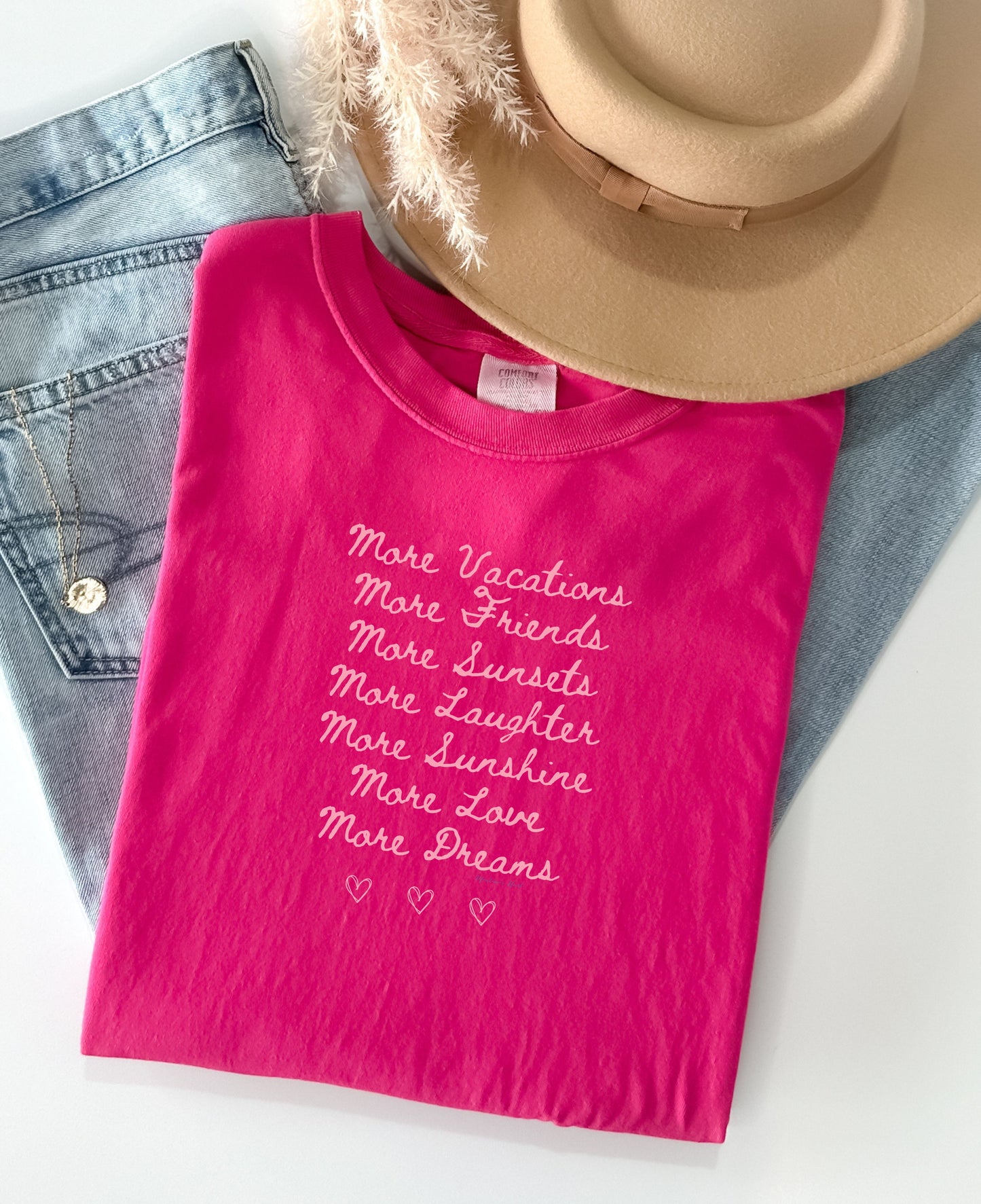 Womens Tshirt for Inspiration Beach Tee Oversized Shirt for Birthday Gift Idea Aesthetic Shirt for Her Summer Vacation Gift Girls Trip Shirt
